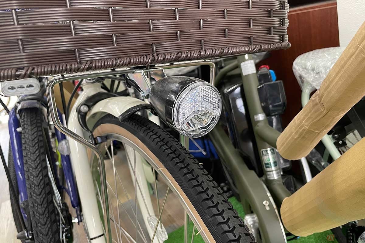 あらかじめLEDのオートライトが標準装備された自転車を購入すれば安心