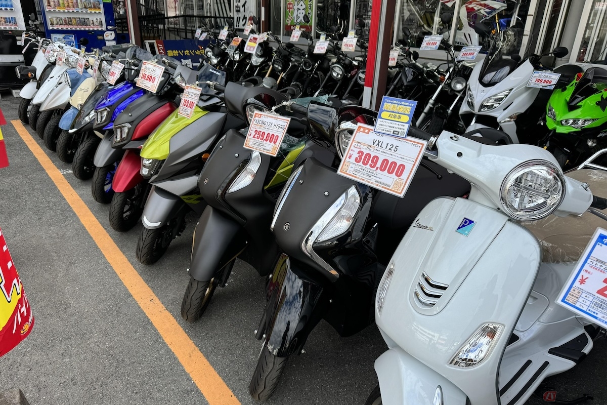 店頭の混雑を想定したスケジュールを組み、納車に遅れがでないよう気をつける必要がある