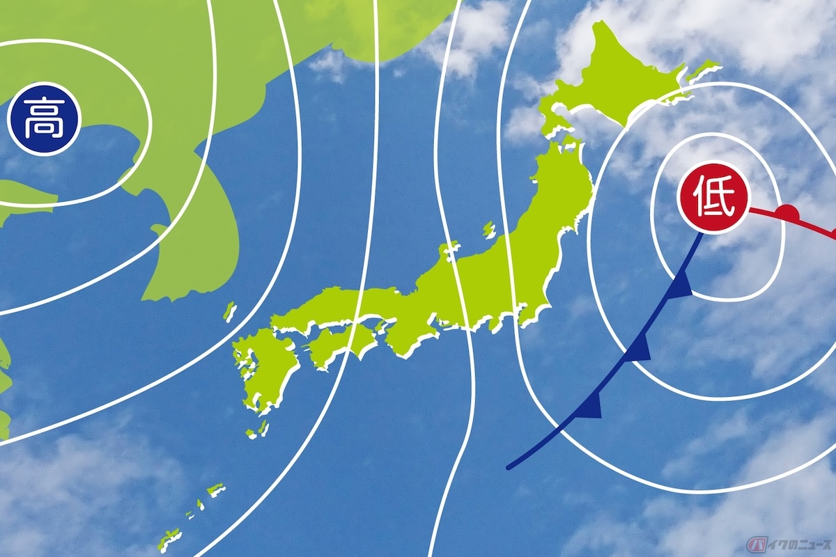 ツーリングの計画を立てるときに、天気予報を確認するライダーも多い