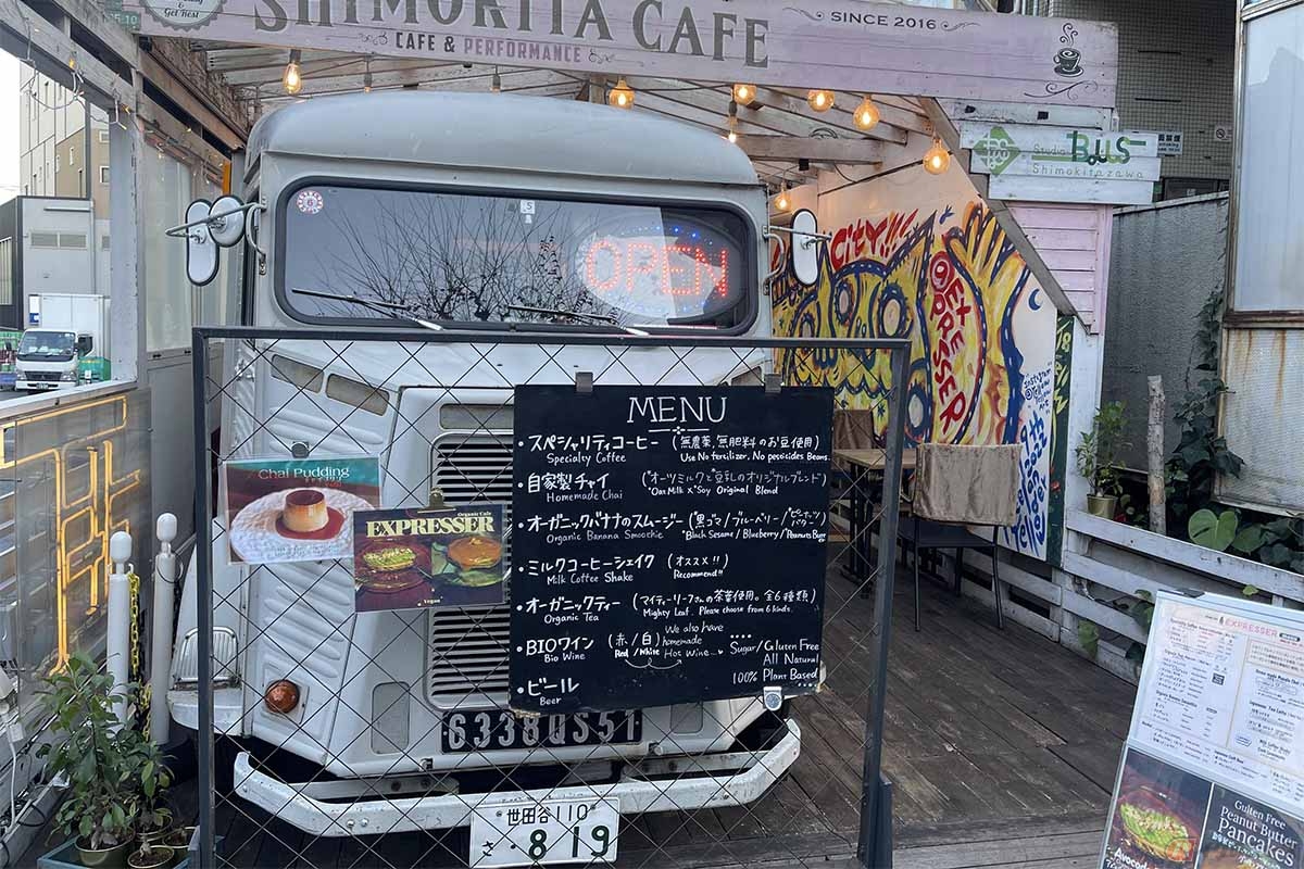 クリステル・チアリさんお気に入りのカフェ「エクスプレッサー」