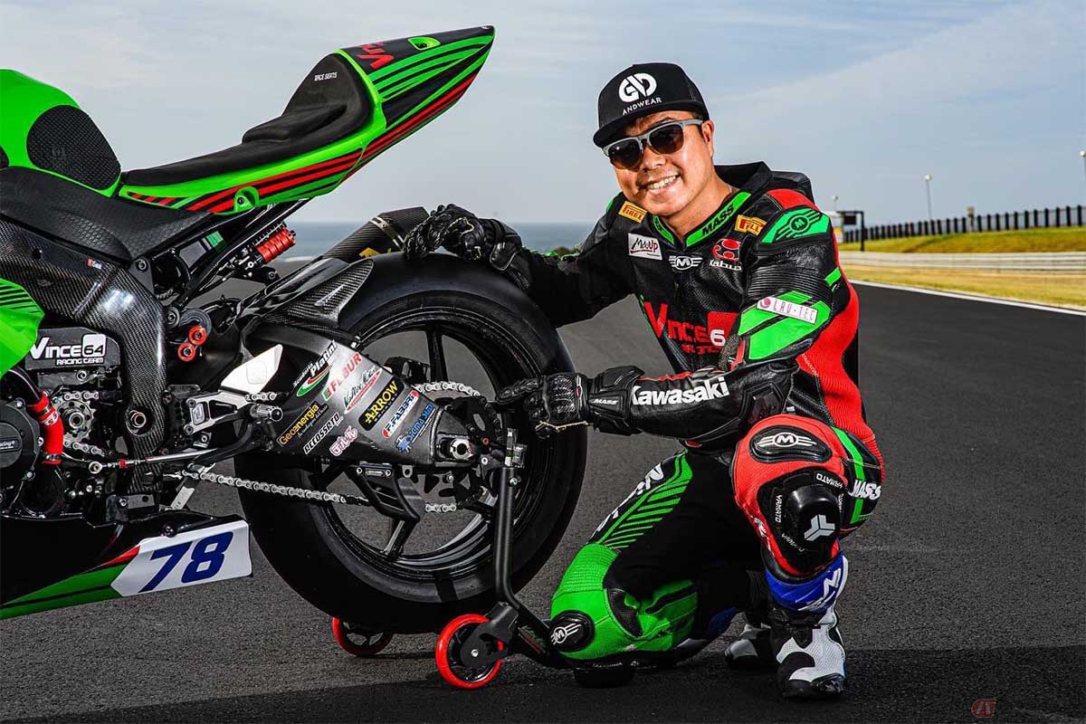 スーパースポーツ世界選手権に参戦するレーシングライダーの大久保光選手