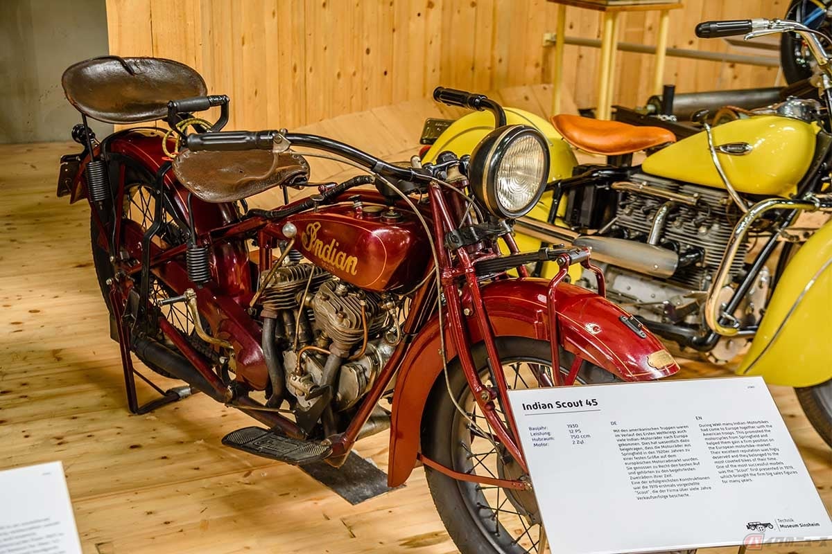 インディアンモーターサイクルはかつて左側にアクセルスロットルが搭載されているモデルをラインナップしていた