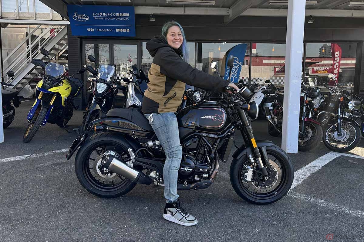 ハーレーダビッドソン「X500」の足つき(身長170㎝)