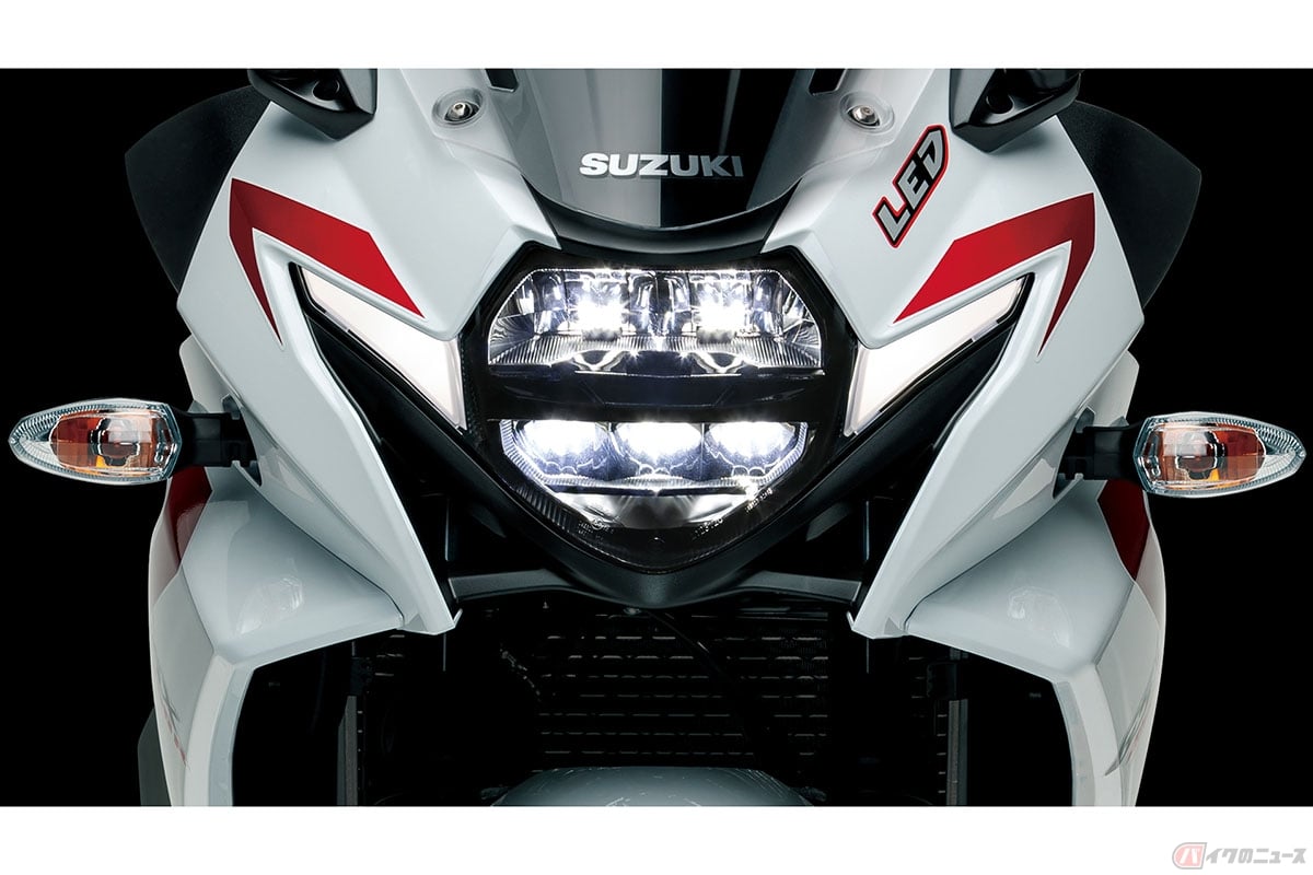 スズキ「GSX250R」最新モデル。LEDのヘッドライトが採用されています