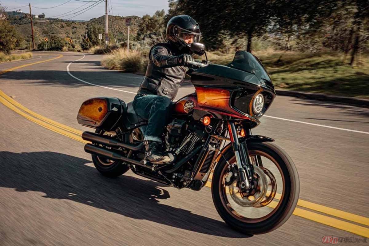 ハーレーダビッドソンのエンスージアストコレクション「ローライダー ST」