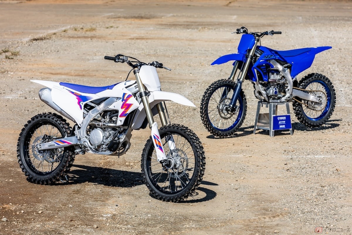 競技用オフロードバイクは、コースを走るためだけに開発された競技専用の車両です