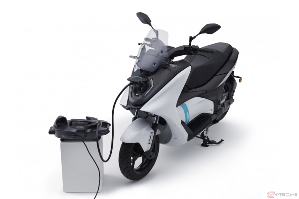 ヤマハの原付二種電動スクーター「E01」