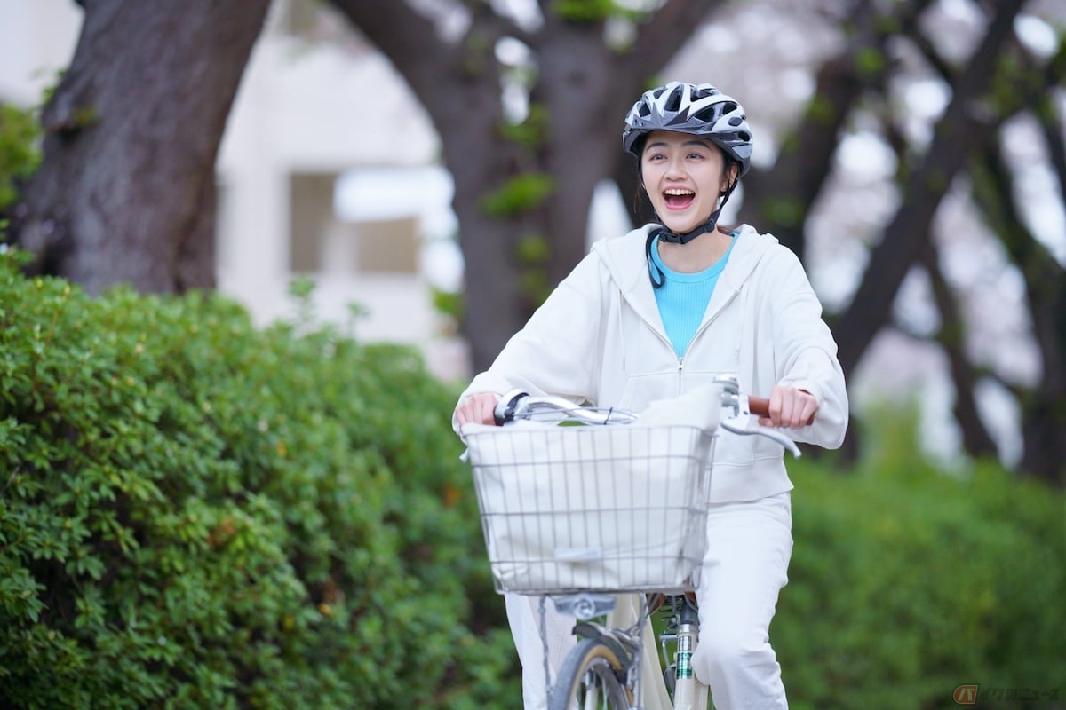 自転車用ヘルメットの着用についてはヘルメットの着用を努力義務とする旨は掲示されている