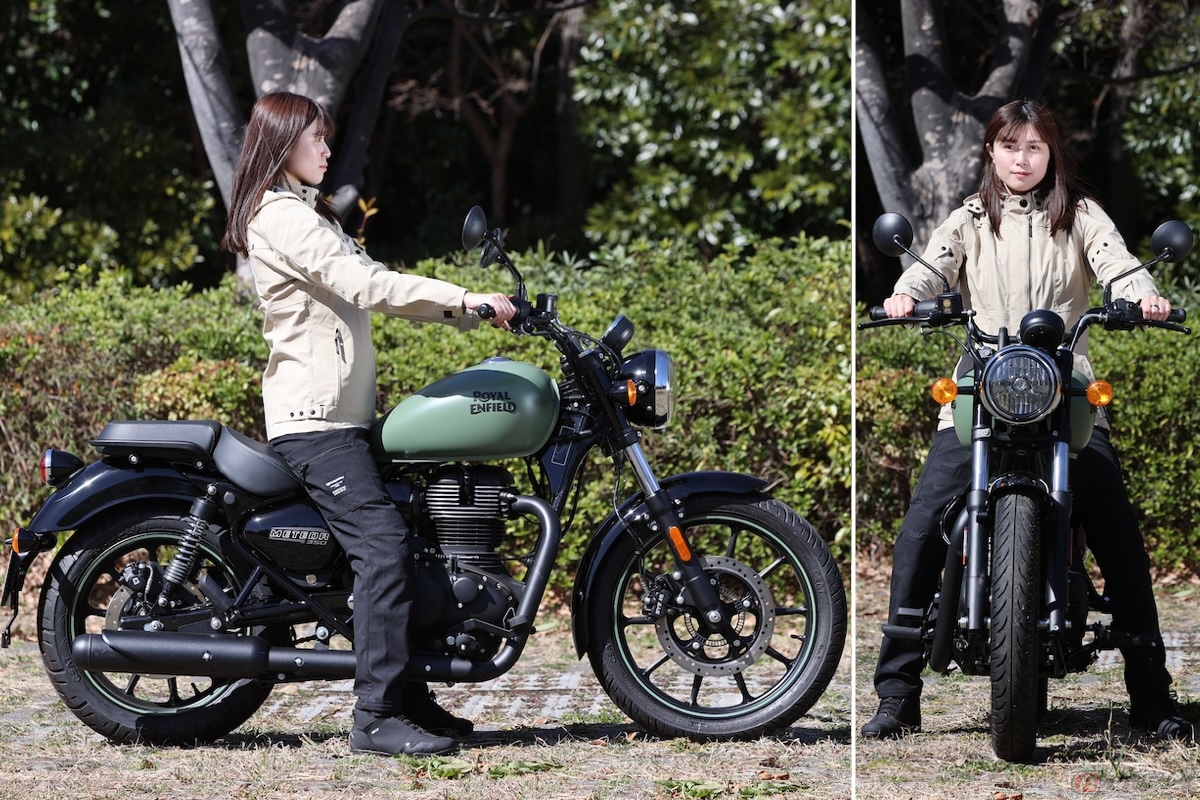 シート高は765mmと低めなので、身長170cmの私が跨ると足つき性は抜群です