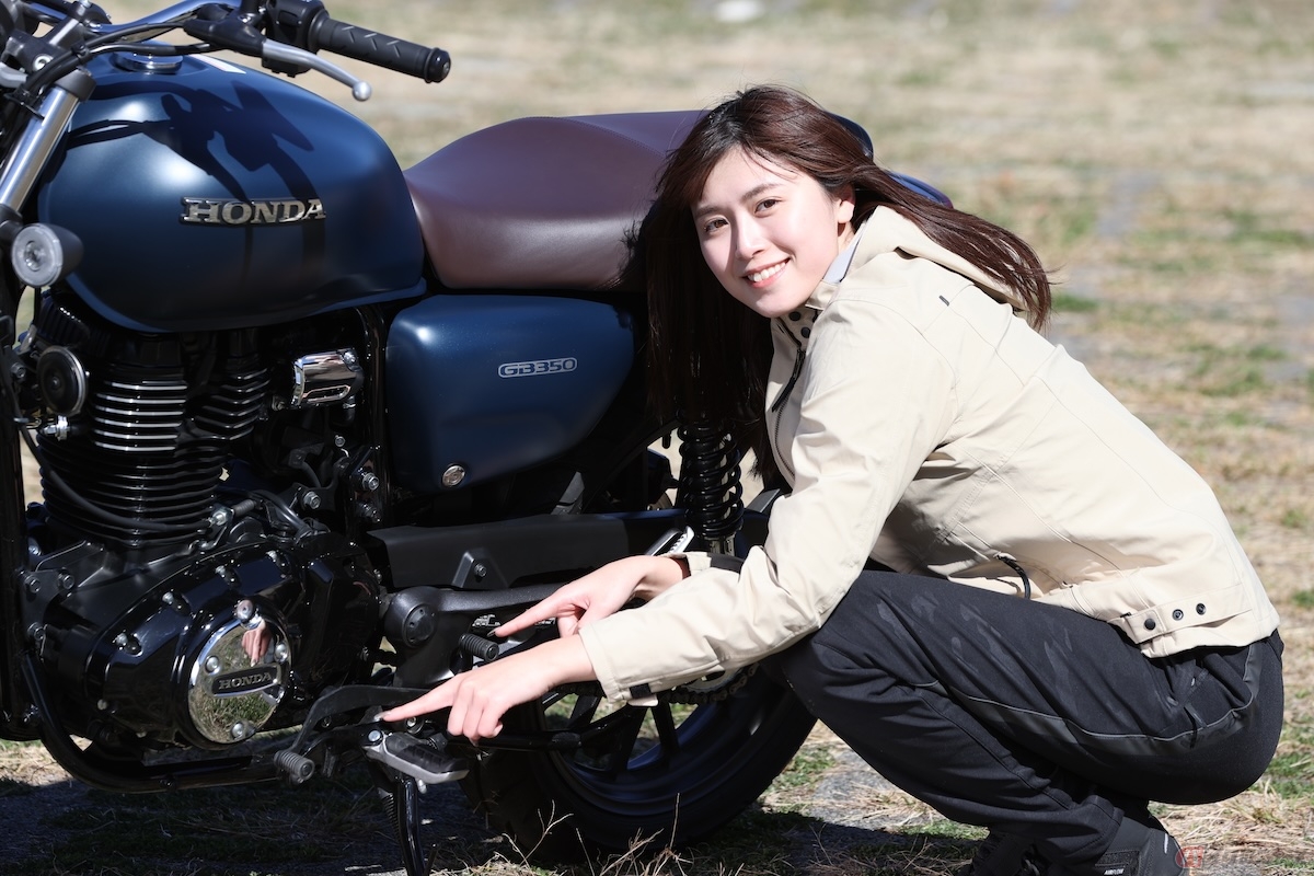 GB350はシーソーペダルを装備しているんです