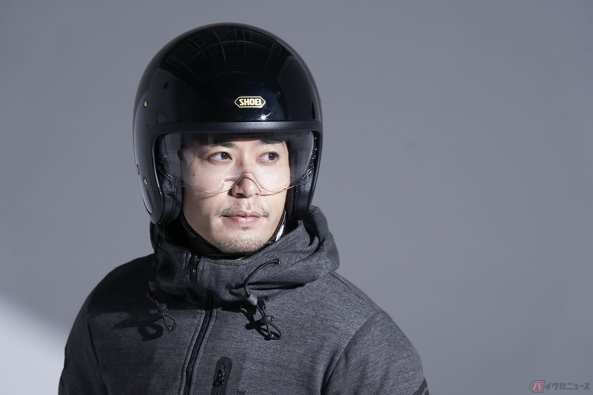 1986年には、50cc以下の原付バイクもヘルメット着用が義務化され、すべてのバイクがすべての道路でヘルメットを着用することになった