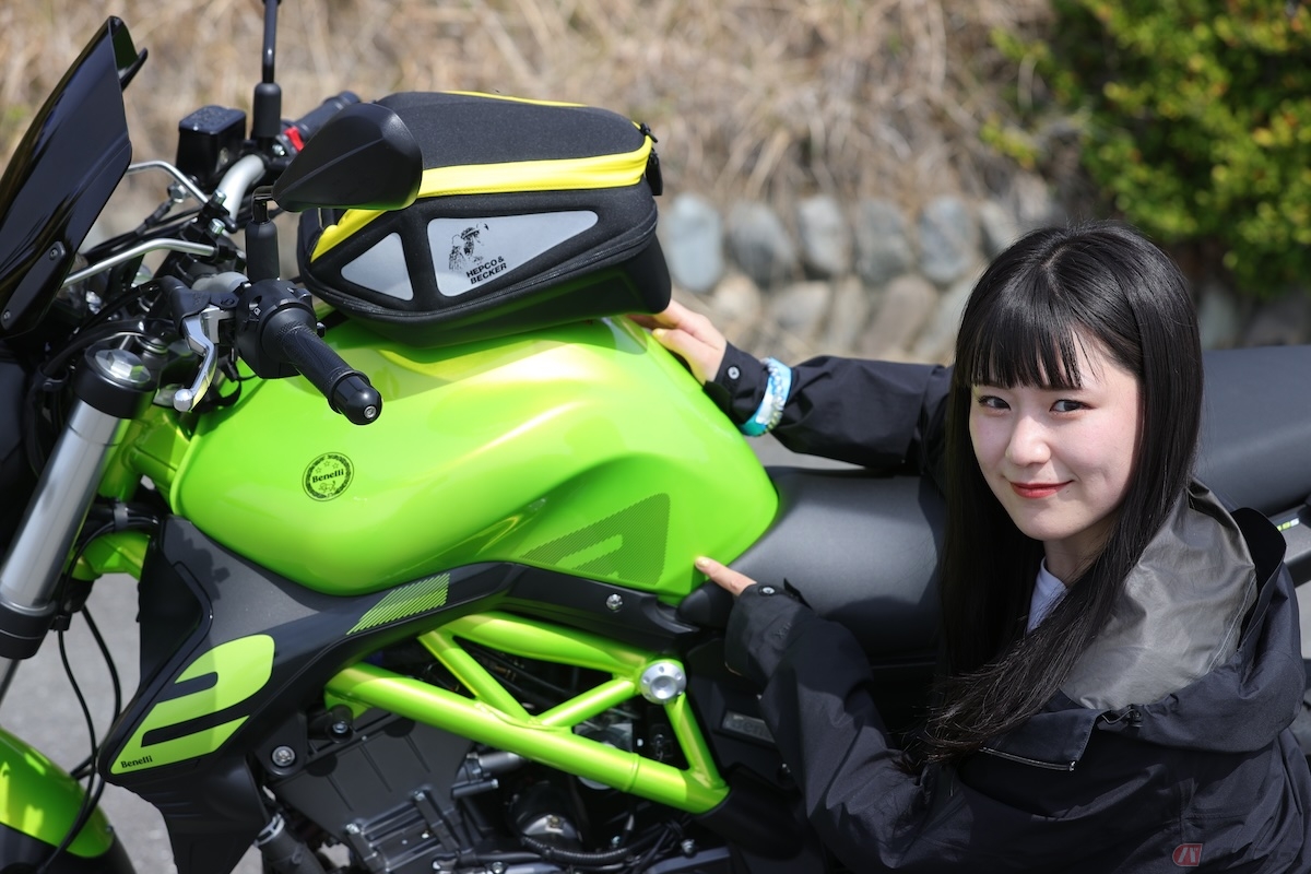 遠くからでも見やすく確認しやすい色は、安全につながることがある