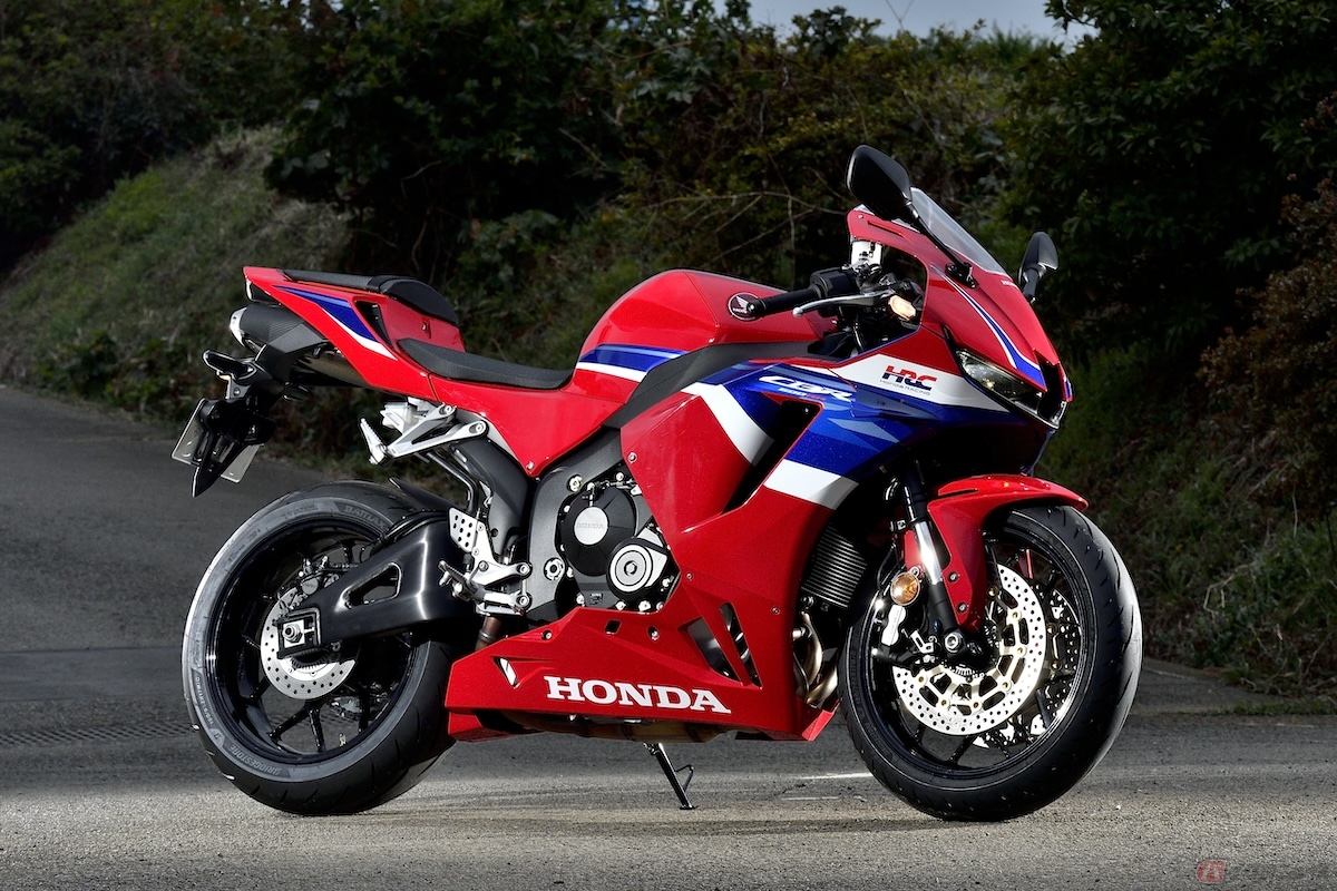 ホンダ「CBR600RR」のグランプリレッドも視認しやすいバイクと言える