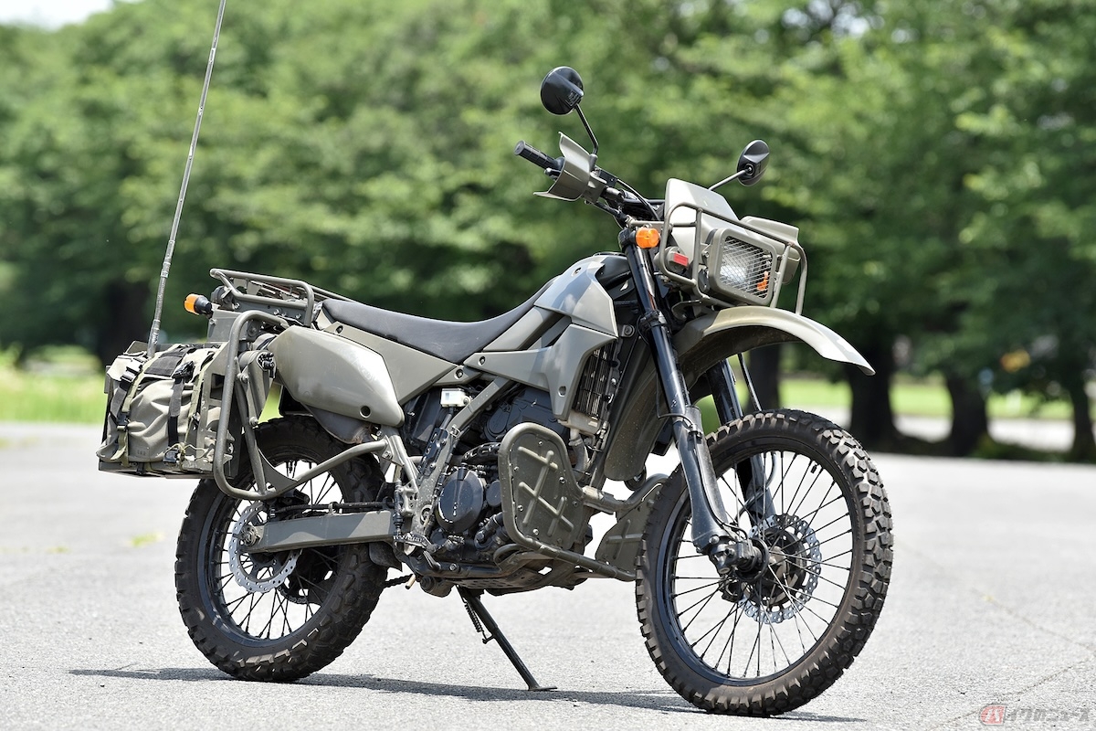 自衛隊や消防などでも使用されているオフロードバイクは、その高い機動力が魅力