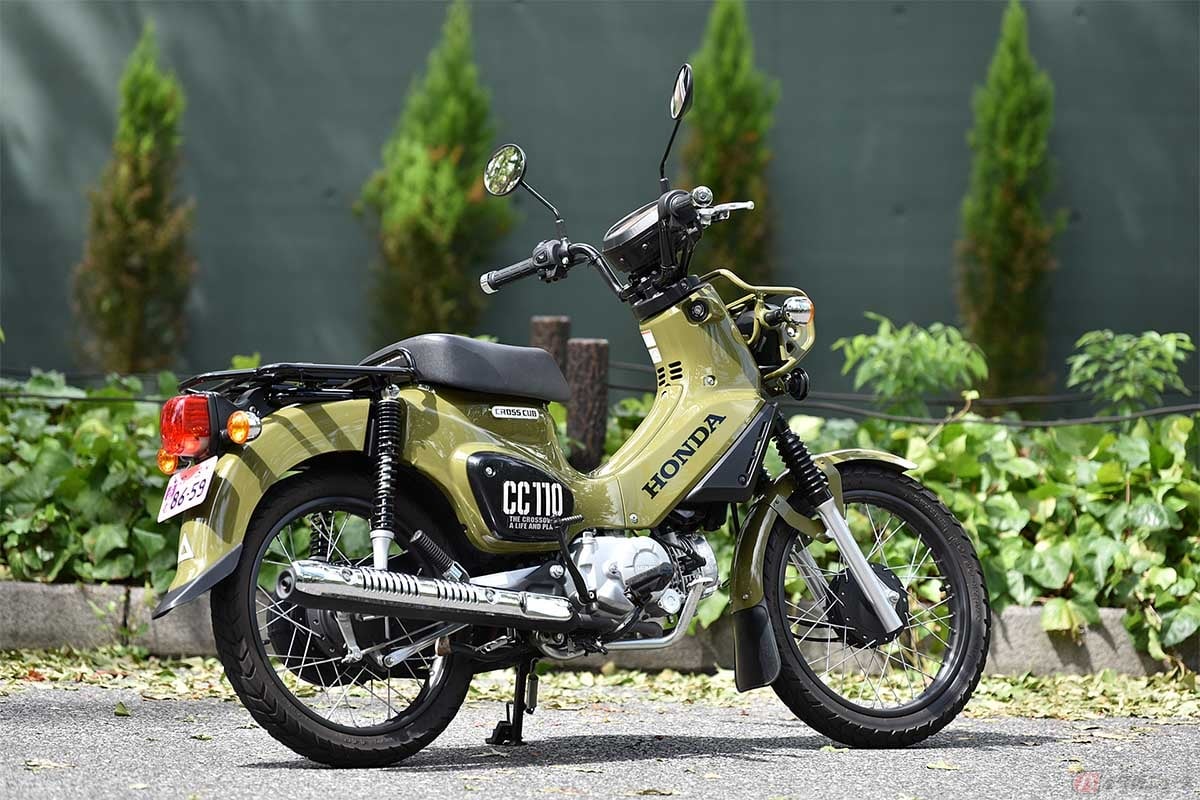 ホンダのカブシリーズには自動遠心クラッチというAT機構が搭載されている