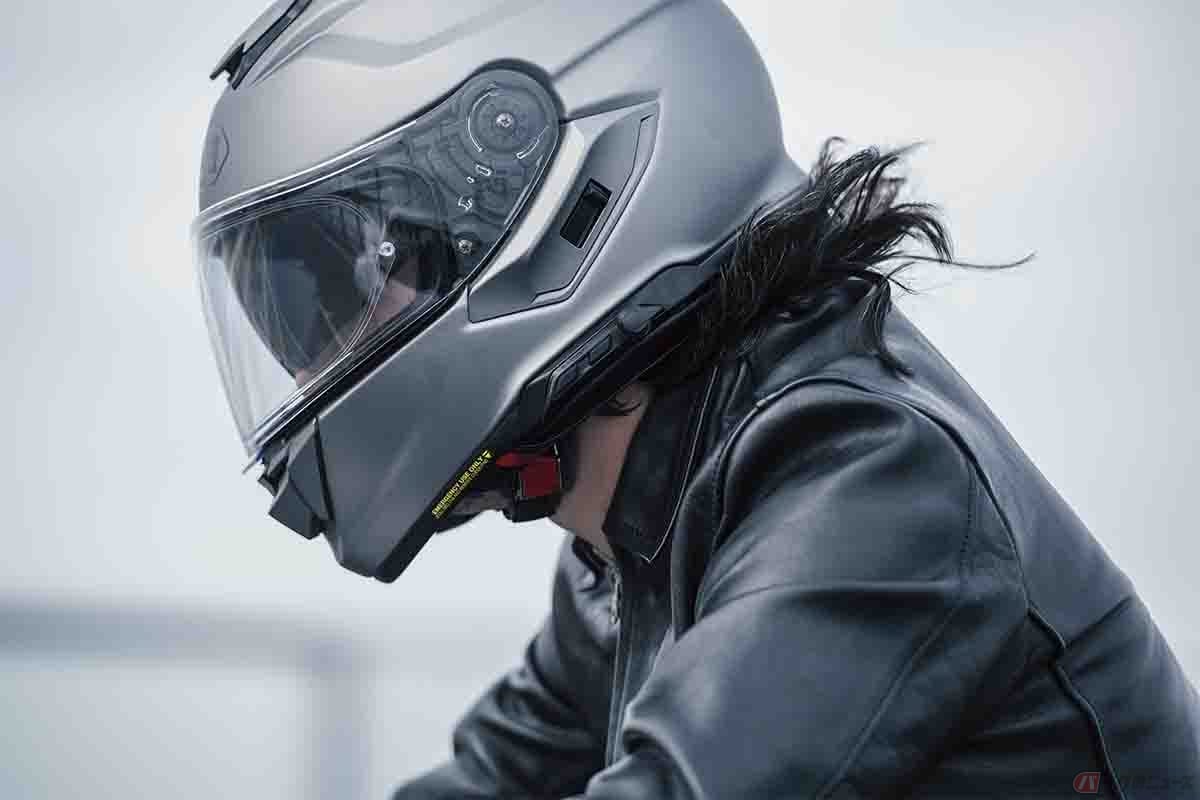 サイン・ハウスが発売したバイク用インカム「B+COM」シリーズの新製品「B+COM SX1」