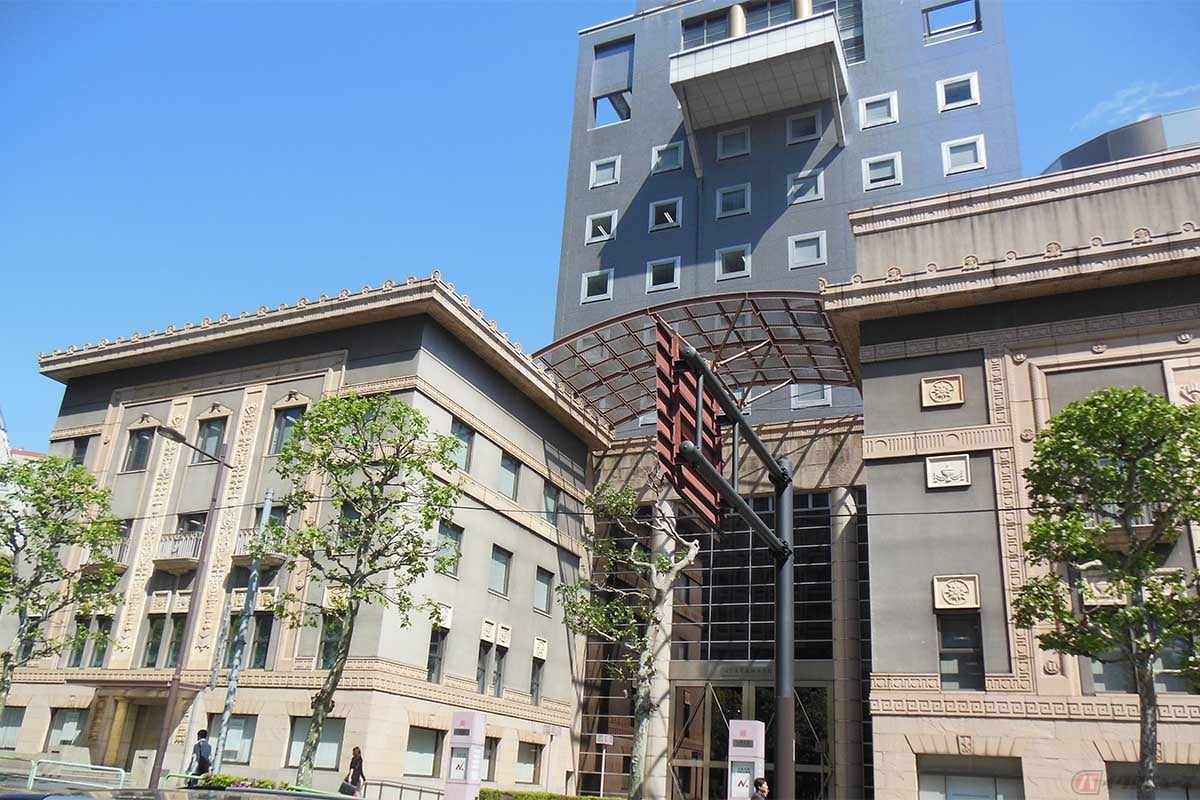 2月から3月は学生の春休み期間にあたり、多くの学生が教習所に入校する