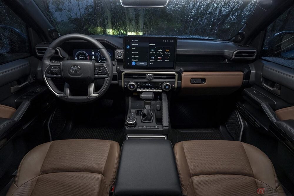 トヨタが米国で発表した「4Runner」の2025年モデルの内装