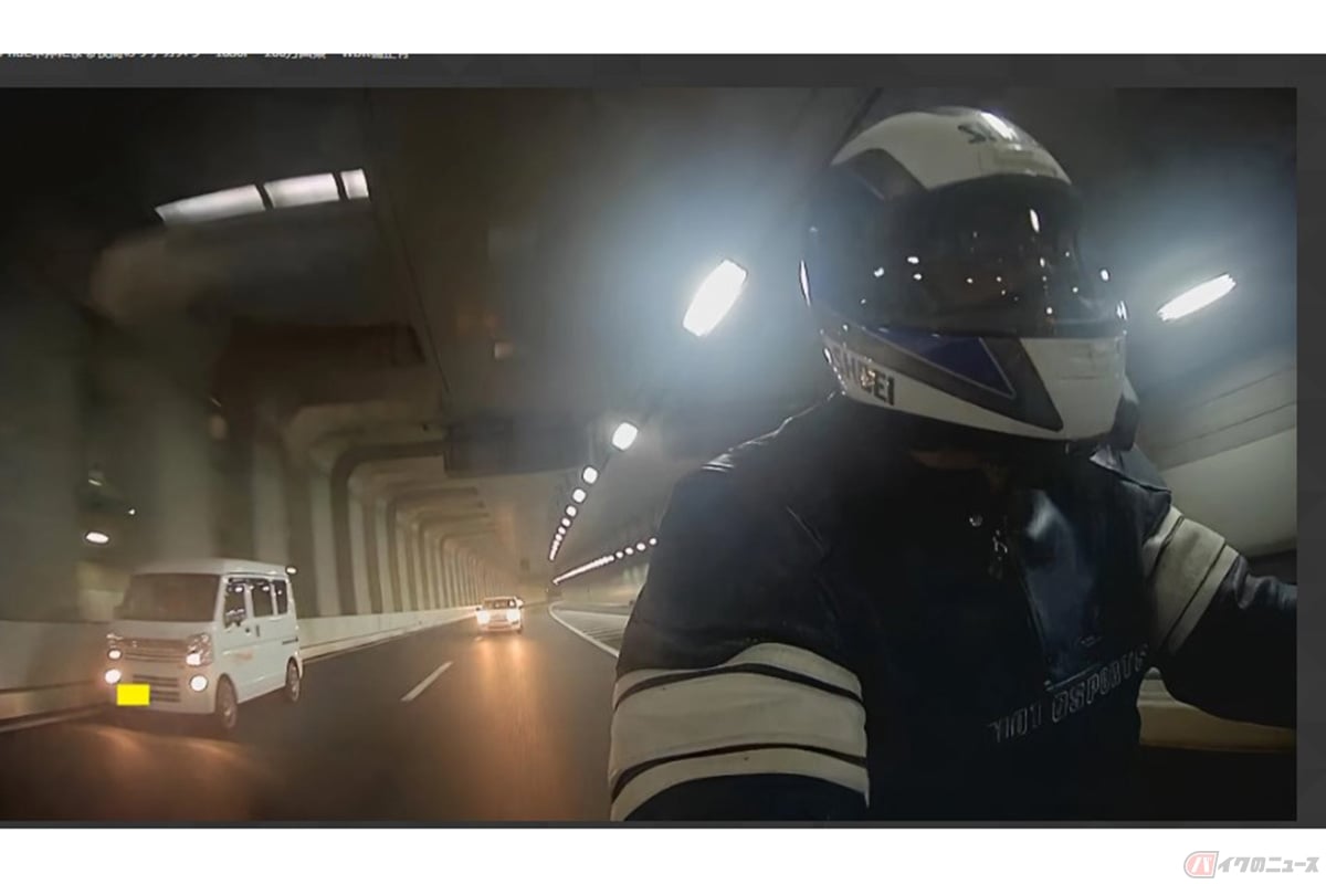 ミラー一体型のドライブレコーダー「D-ride」。夜間でも鮮明、後方カメラでは後続車両とともに自身の姿も録画できます