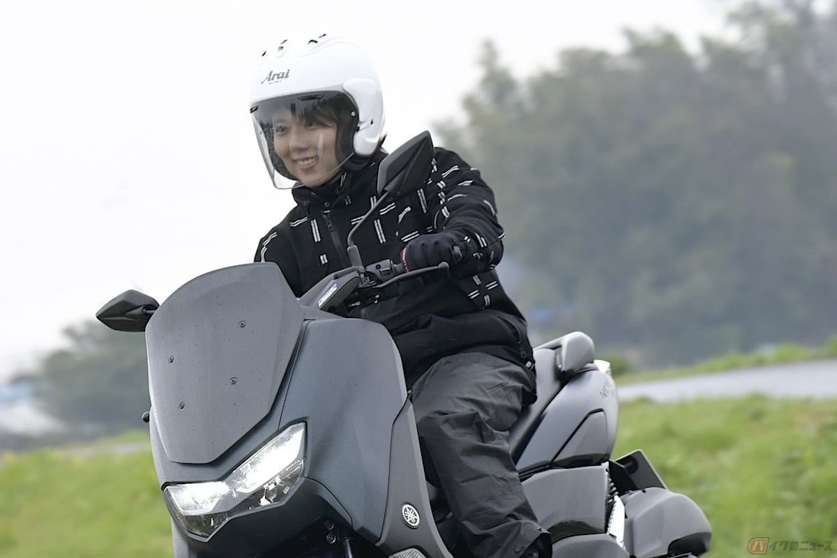 高級感を感じるヤマハの軽二輪スクーター『NMAX155』に試乗します