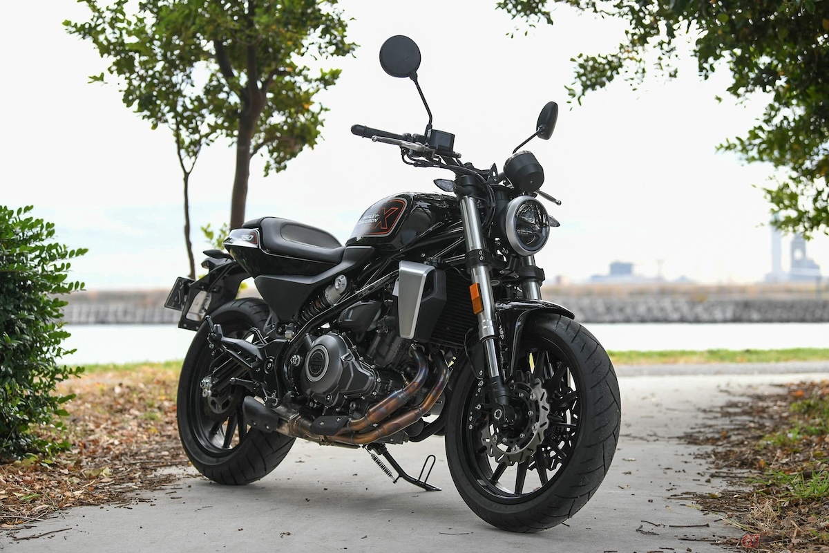 ハーレーにネイキッドモデルがあったことを、わたしは知らなかった!