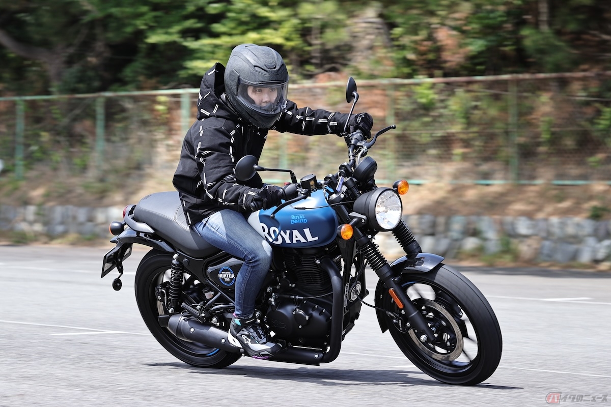 『HUNTER350』は、おっかなびっくり乗らなくていい点は魅力的