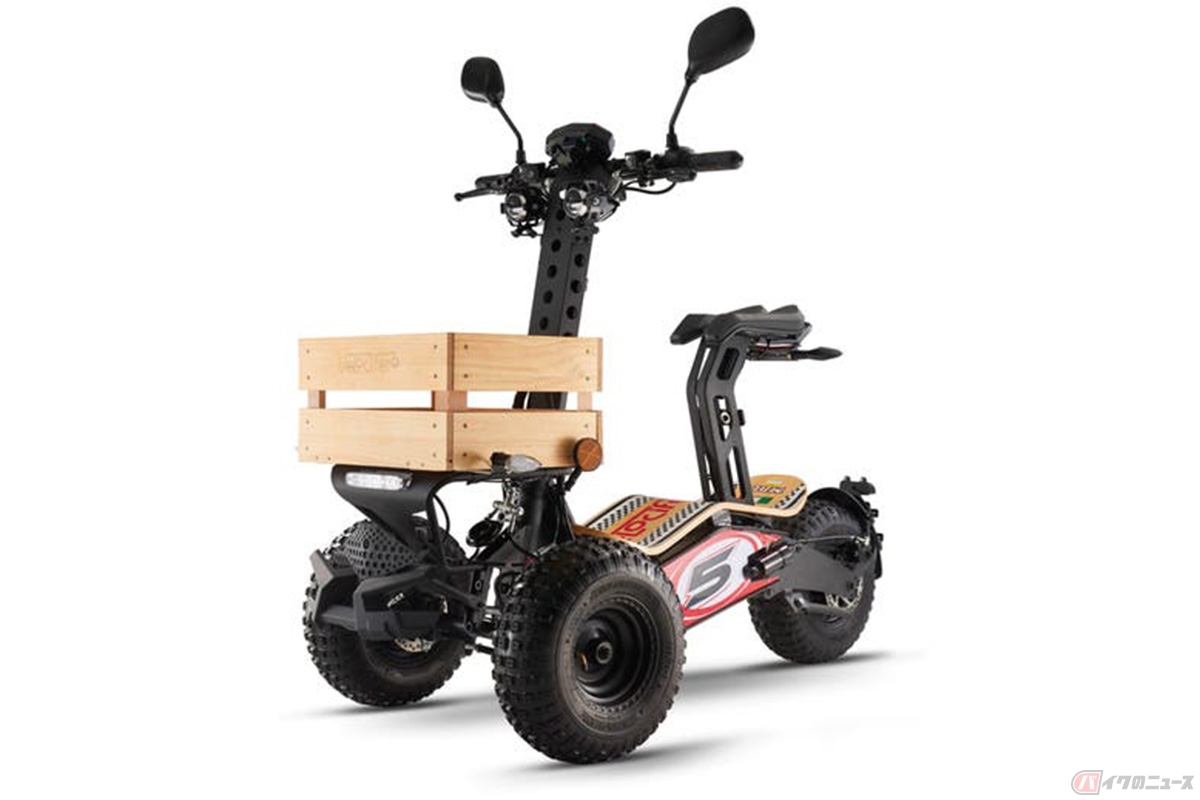 VELOCIFERO「MAD-TRUCK」