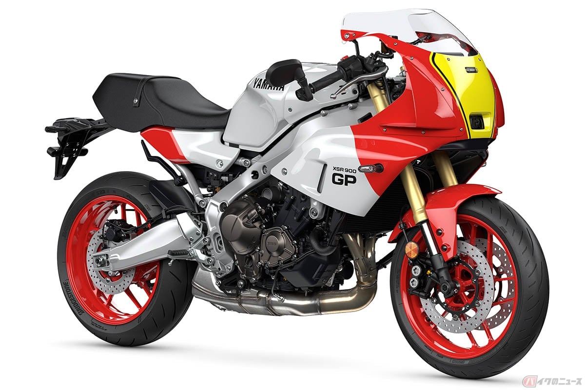 ヤマハ「XSR900GP」シルキーホワイト