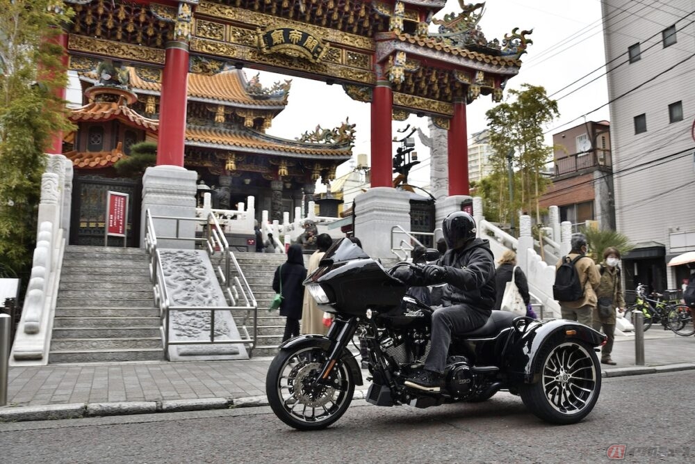 一度は乗ってみたい！ サイドカーは、通常のバイクにつけることが