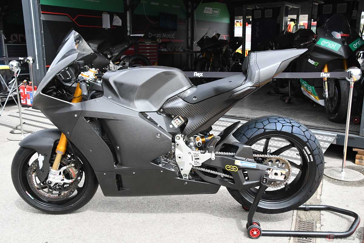 ドゥカティが2023年からMotoEに供給する電動レーサー「V21L」