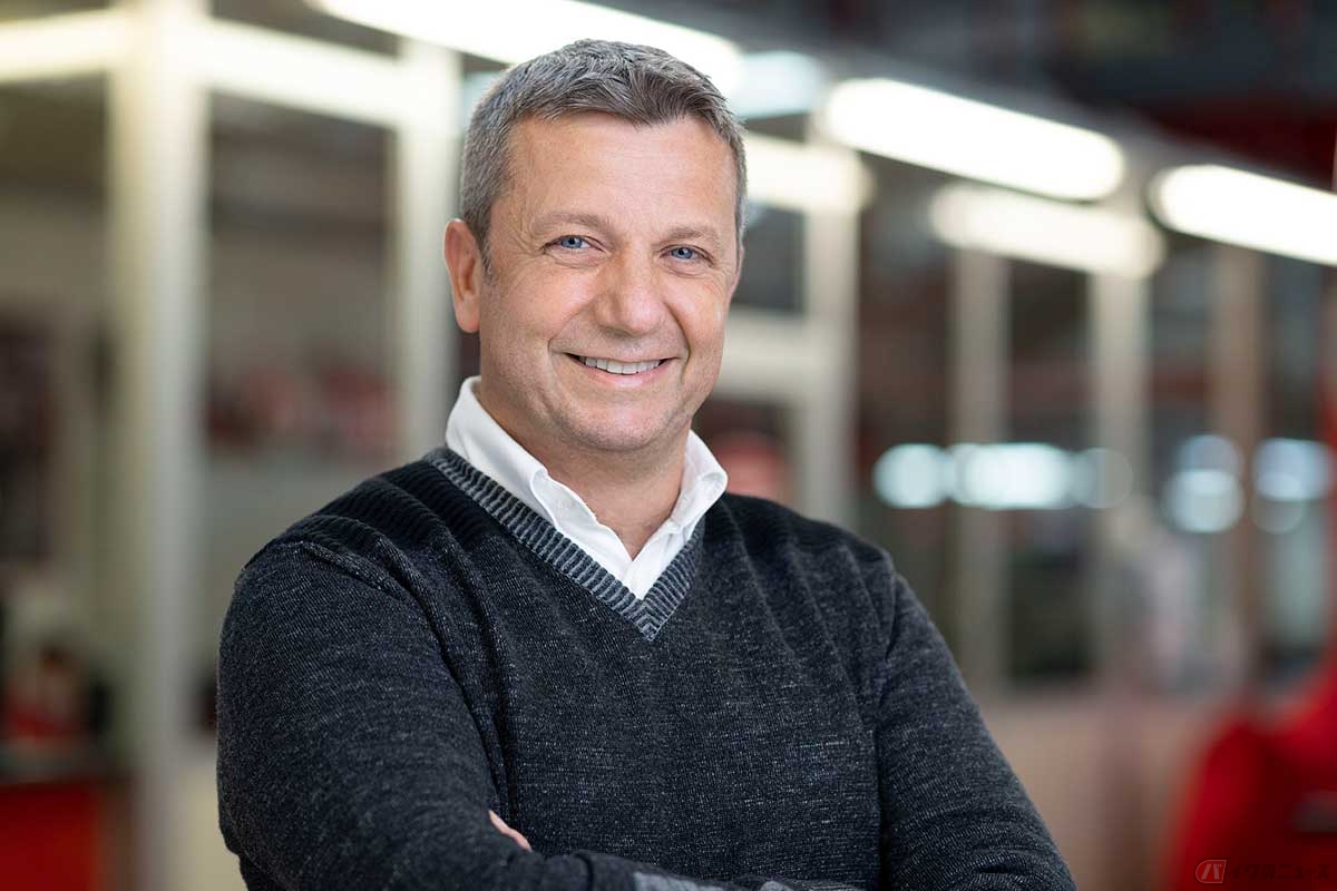 ドゥカティ eモビリティ・ディレクター、ロベルト・カネさん。2002年ドゥカティ・コルセに入社。MotoGPエレクトロニクス部門の責任者を務める。2019年にドゥカティ・モーター・ホールディングに異動。MotoEプロジェクト、および将来的なドゥカティの電動バイク全般を担当する