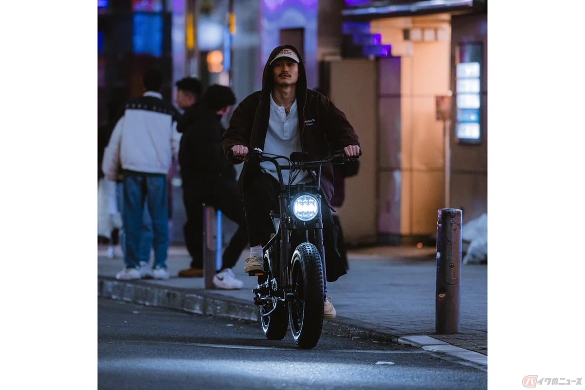Aspadz「CAVET」日本国内総代理店「MOVE」限定モデルを発売 | バイクの Aspadz「CAVET」日本国内総代理店「MOVE」限定モデルを発売 | バイクの