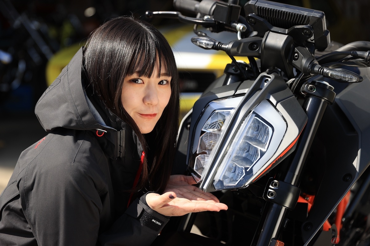 バイクのヘッドライトが購入時より暗くなったと感じるには何かしらの原因がある