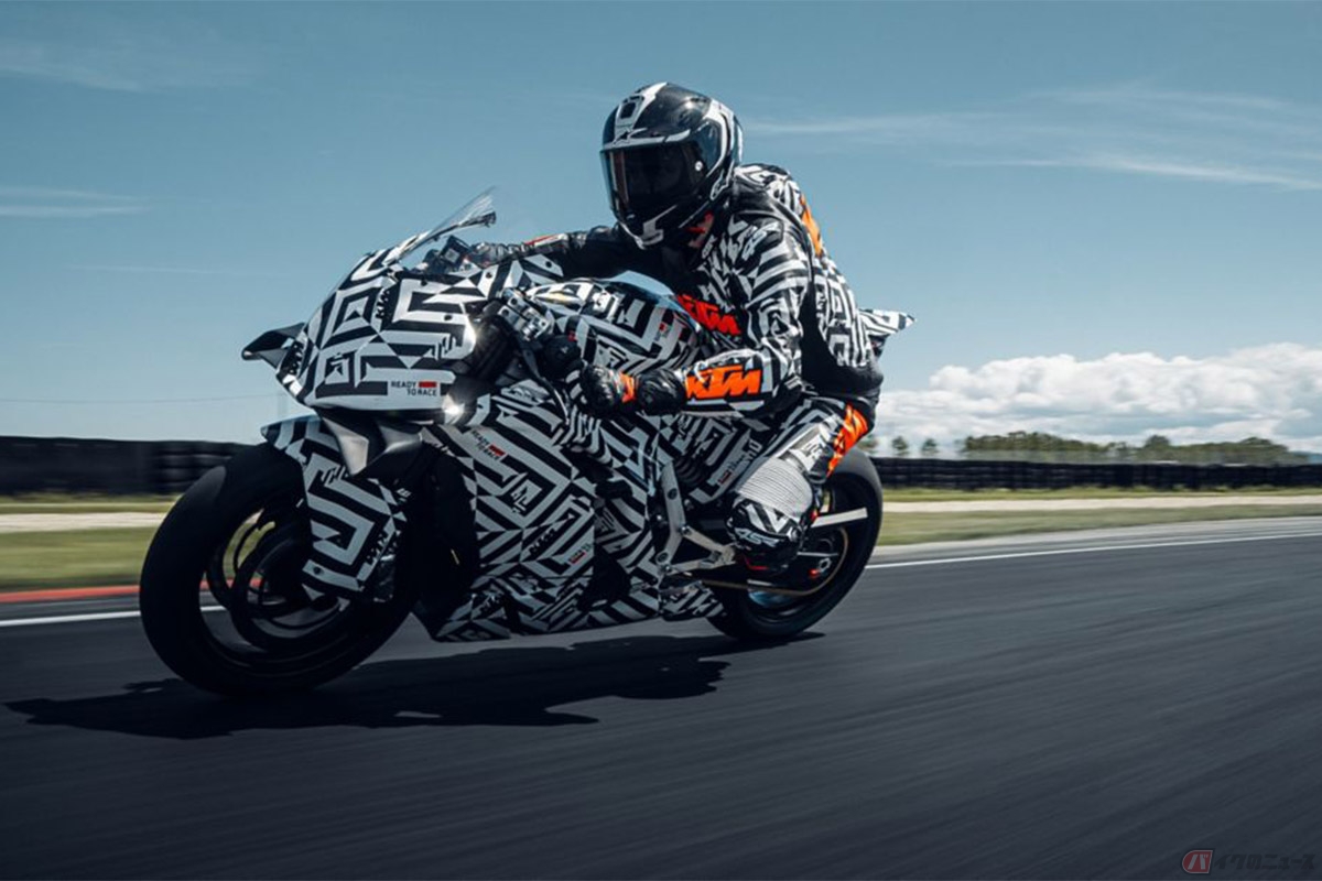 KTMが公開した新型スーパースポーツモデル「990RC R」のプロトタイプ