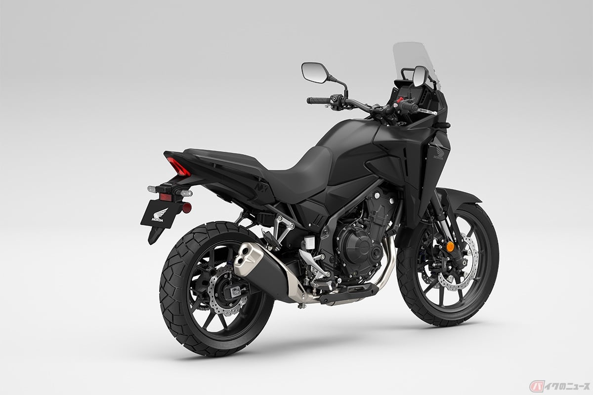 アメリカホンダが発売したアドベンチャーモデル「NX500」の2024年モデル