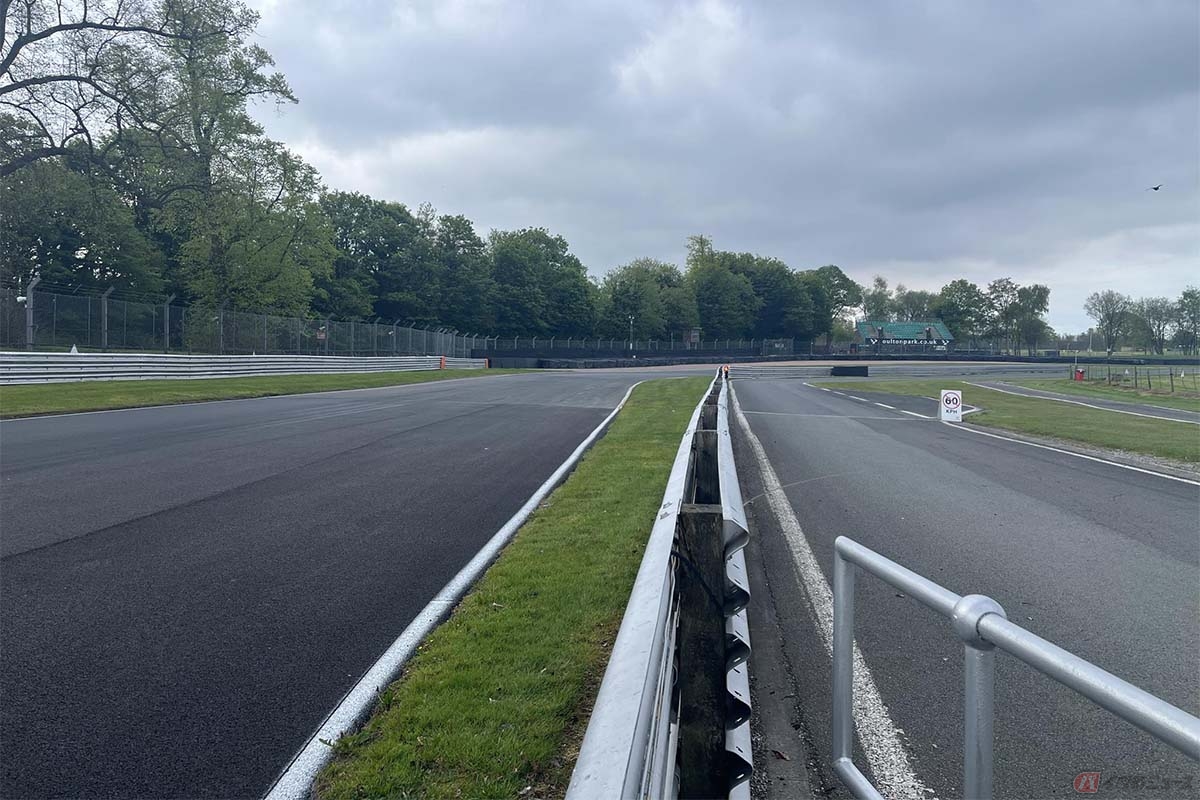 イギリスのサーキットの中でも1、2を争うほど難しいと言われているオルトンパーク