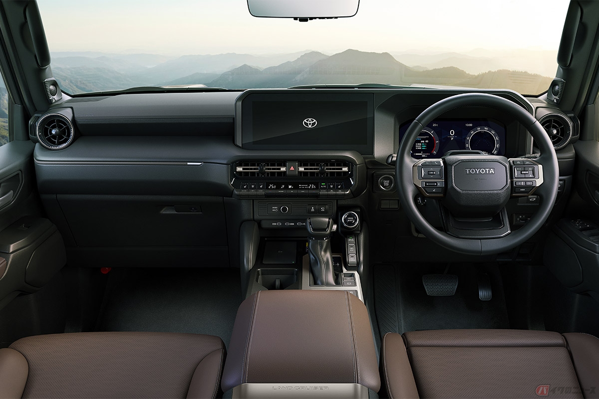 トヨタ「ランドクルーザー」"250" ZX(アバンギャルドブロンズメタリック/内装色:ダークチェスナット)の内装