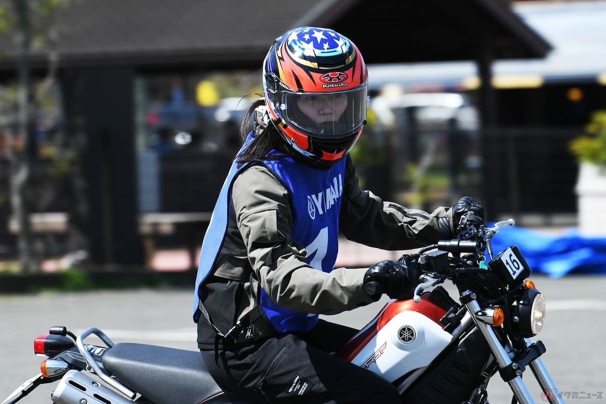 ヤマハのトリッカーでオンロードでのライディングの基礎を学び、ツーリングで実践する「レッスン&ツーリング」コースに参加しました