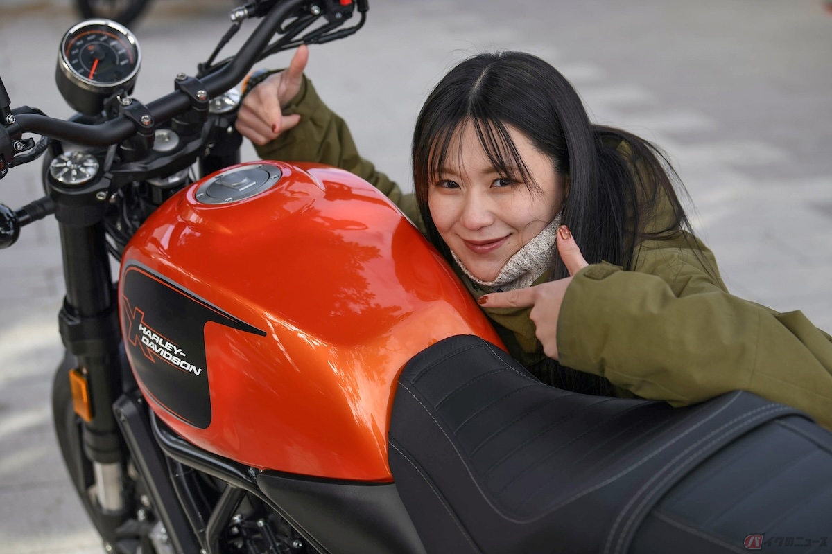 所有している愛車もオレンジ色で、同色のバイクってだけで親近感湧く、ハーレーダビッドソン「X500」をみていくよ