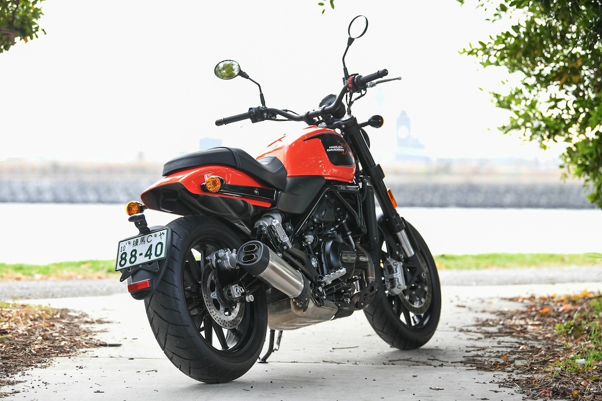X500を後ろから見た時にザリガニに見えて仕方がない!
