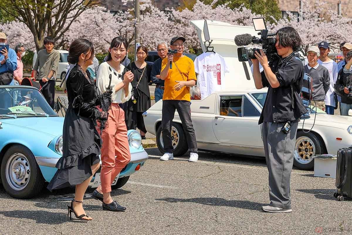 テレビ新潟(TeNY)の「おかわり!新潟一番サンデープラス」が生中継でイベントを紹介。20世紀ミーティング恒例“ブリッピング”も生中継された(写真/小林ゆき)