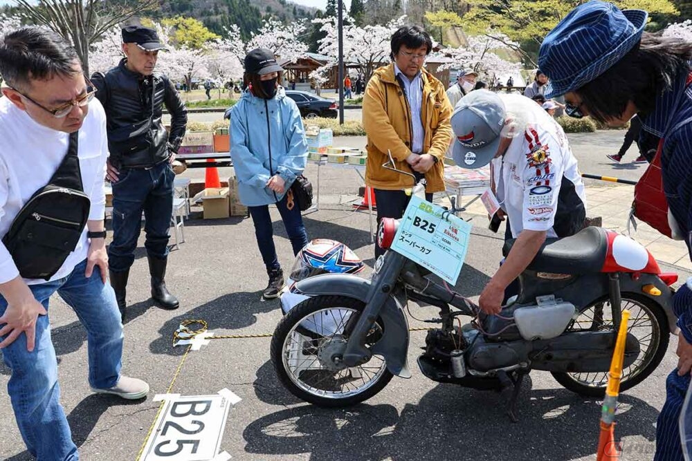 20世紀生まれのクルマとバイクが新潟県の三条市に大集合！ | バイクの