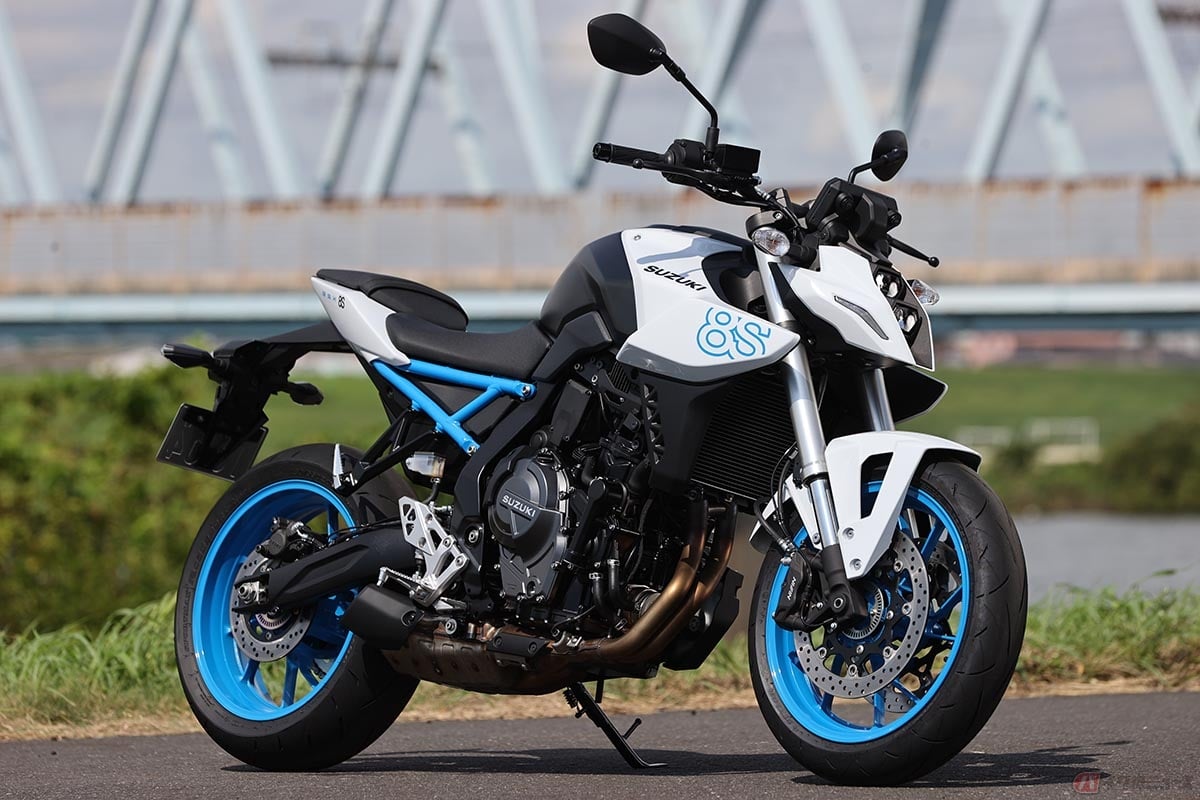 スズキ「GSX-8S」