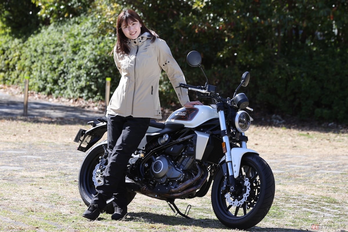 バイクに乗ることを前提として考えるならば、長袖長ズボンの着用は必須