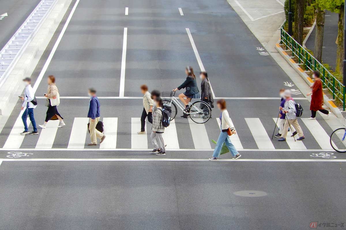 自転車関連事故が多い年齢層は中高生？　交通ルールを知れば回避できるかも