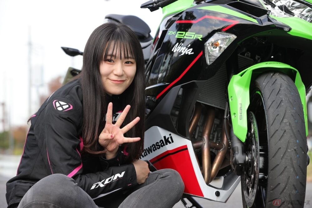 れな☺︎ パワフルなエンジンと快適走行が両立した一台！ カワサキ「Ninja ZX