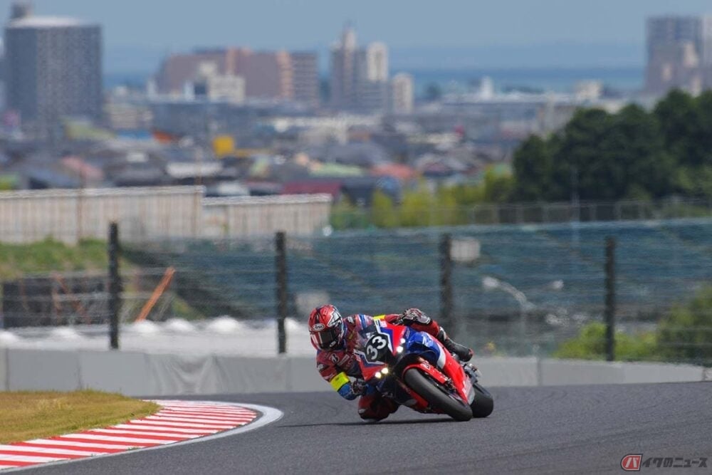 昨年の鈴鹿8耐で優勝した「Team HRC」33号車