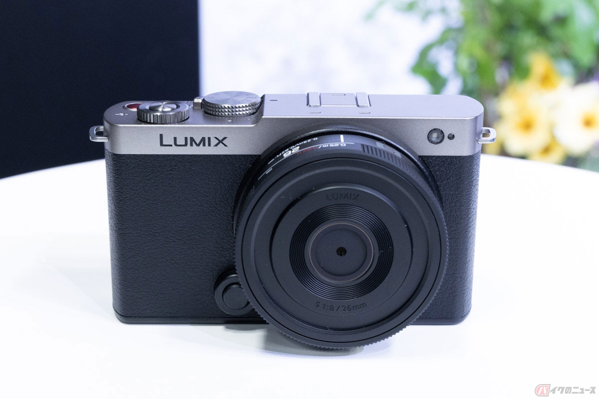 フルサイズミラーレス一眼カメラ「LUMIX S9」はLUMIX Sシリーズ初のフラットデザインを採用