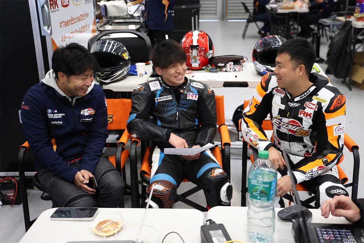 EWC第2戦に向けて参加したトラックデイに参加した渡辺一樹選手、亀井雄大選手、大久保光選手