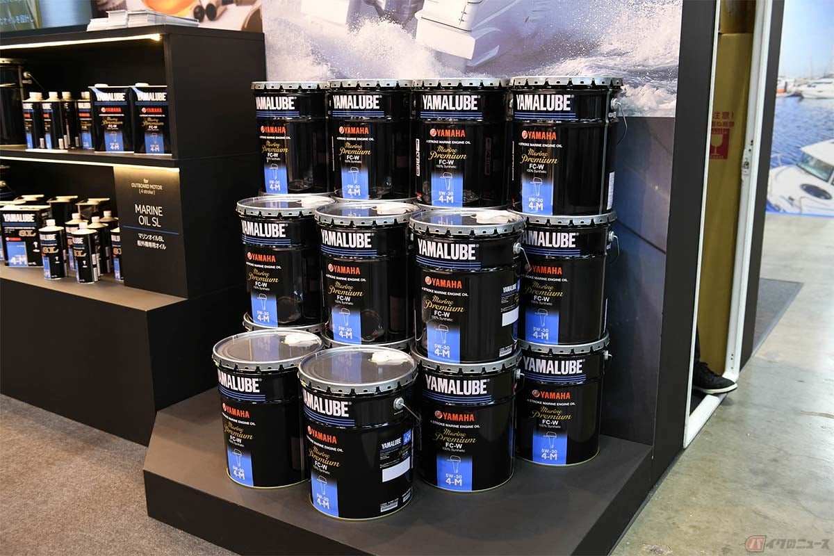 各バイクメーカーは純正オイルのラインナップを、かなり充実させている